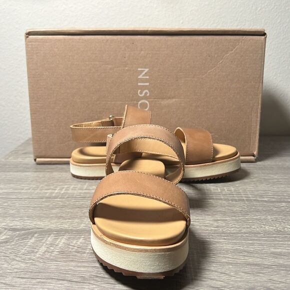 Nisolo Go-To Flatform Sandal 2.0 Sandals Shoes - Picture 9 of 9